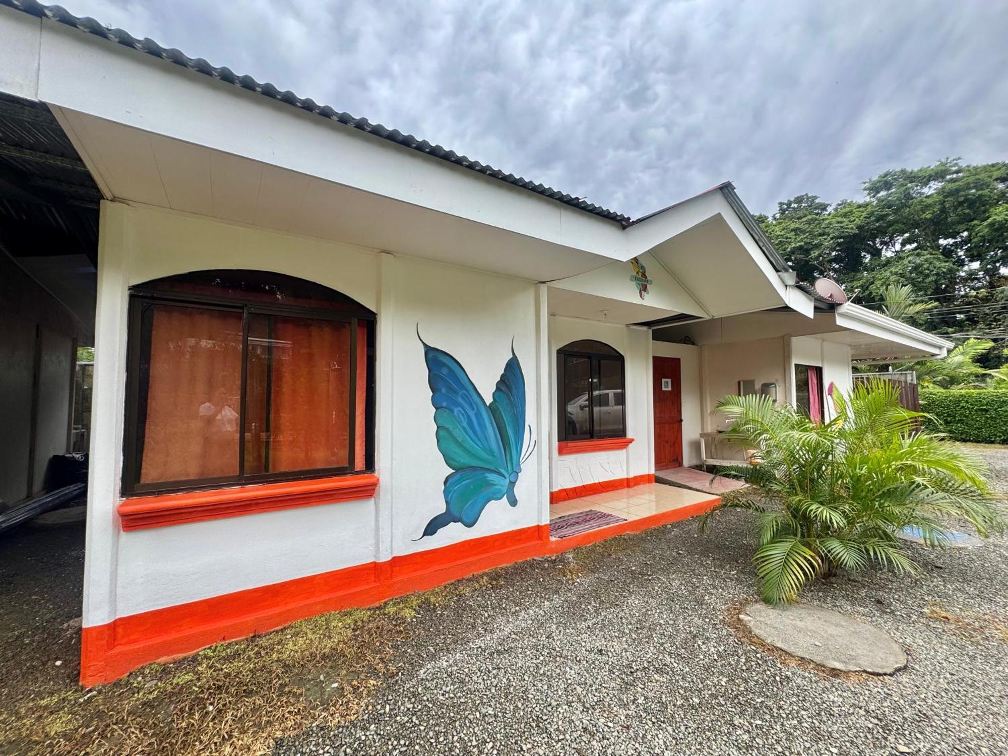 Kalunay Hostel Puerto Viejo de Talamanca Exterior photo