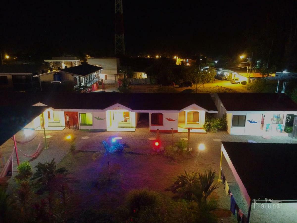 Kalunay Hostel Puerto Viejo de Talamanca Exterior photo